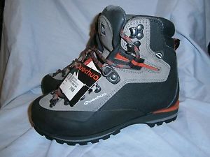 Quechua alpinism 300 Black Size EU 37 / UK 4 hiking, Bionnassay