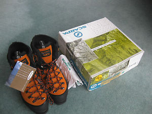 BNIB Scarpa Mont Blanc GTX UK Size 8 EU Size 42 B3 Mountaineering Boot