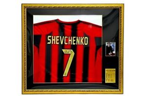 Andriy Shevchenko AC Milan Autographed Uniforms Ballon d’Or award Mem.. T1758318