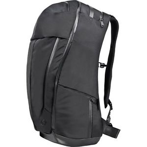 Alchemy Equipment Travel Daypack - 2440cu in