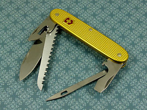 Swiss Bianco Exclusive Victorinox Pioneer Midshipman Gold Alox Swiss Army Knife