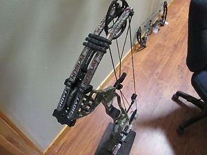 2015 Hoyt Nitrum 34 Max1 60-70 Pound. Draw 29.5"