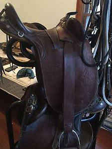 17" Wild Brumby Poley Saddle by Queensland Outrider Collection