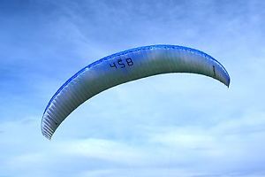 Ozone Mantra M3 M 82-102kg EN-D Paraglider