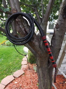 BULL WHIP 8 FT "GAMBLER" BLACK/RED CUSTOM KANGAROO LEATHER BULLWHIP