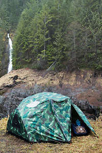 NEW POLER CAMOUFLAUGE TWO MAN TENT CAMO NWOT