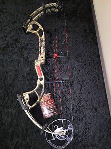 PSE PREMONITION HD COMPOUND BOW 2014 70# NEW IN BOX