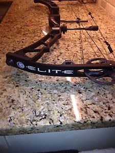 2015 Elite Synergy 28"/60lbs