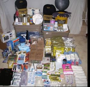 7 DAY 2 PERSON BE READY EMERGENCY PREPAREDNESS KIT W/ SURVIVAL FOOD ,WATER BUG