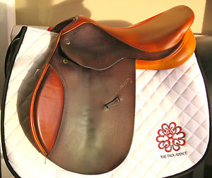 Pessoa 16.5" seat - great Children's saddle.