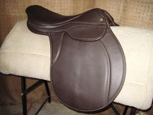 Barnsby Close Contact Saddle 16 1/2" Seat Narrow Gullet