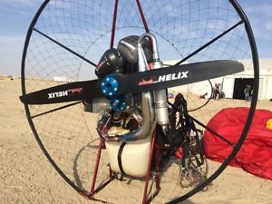 Miniplane ABM Paramotor featuring the Minari 180cc engine: A very powerful unit!