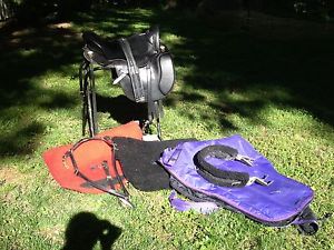 Tucker Endurance/Equitation saddle package,Tucker breastplate,2Toklat pads,&more