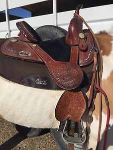 Circle Y Treeless Barrel Saddle 14.5 Tammy Fischer