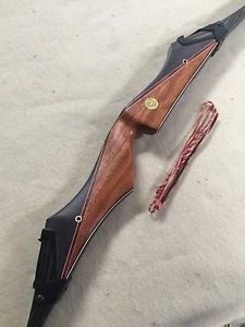 Bear Archery Takedown  Recurve bow Two Tone "B" Riser #1limbs, 50 LH 60"