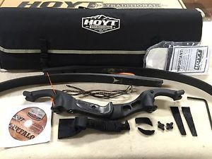 Hoyt Fred Eichler Buffalo Recurve Bow  LEFT Hand 62" 45lbs Black Out& Case