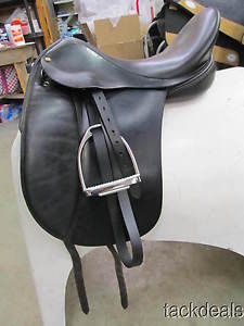 Frank Baines Elegance Dressage Saddle 17 1/2 M Fittings Included Lightly Used