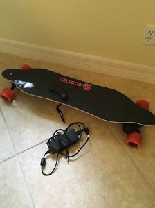 Boosted Board Dual 1500w Less than 70 miles. Perfect condition longboard