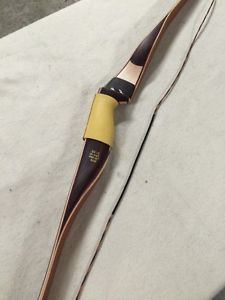 Bear 59 Kodiak Recurve Bow RIGHT Hand  50# Satin Model Maple/Rosewood