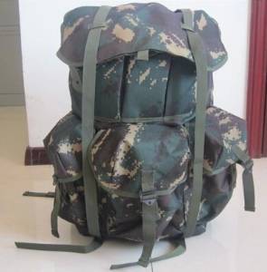 I Am a Commando Hunter Digital Camouflage Tactics Shoulders Large Capacity Backpack Backpack Outdoor Mountaineering Tourism Tactics