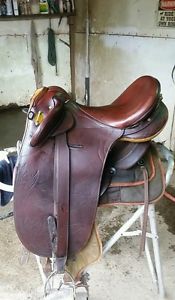 Australian saddle