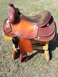 16" Double C Reining Cowhorse Saddle - Wide - Reiner