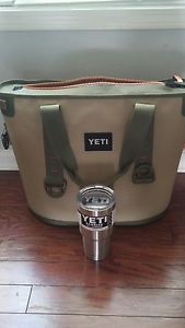 Yeti Hopper 30 plus 30oz Tumbler