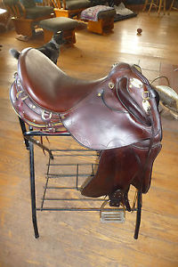 Beautiful Custom Designed Syd Hill Saddle EUC !