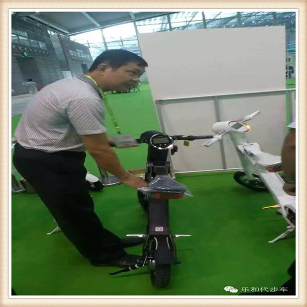 High Quality Electric scooter with Lithium Battery