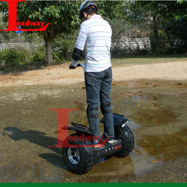 Leadway Vision scooter with remote control scooter windshield off road ( RM09D-T730)