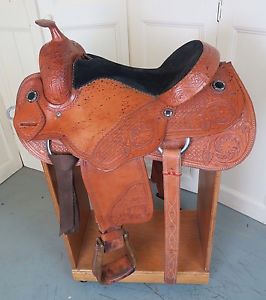 Corriente Saddle Western Ranch Reining Pleasure 15.5"