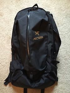 Arcteryx Arro 22 Backpack Black