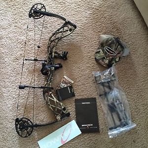 2016 Bowtech Carbon Icon Left Hand