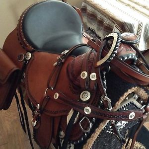 CUSTOM RICK MAYBERRY RANCH WESTERN SADDLE, headstall, reins, breastcollar, bags