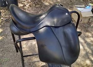 18" Wide Custom Saddlery Steffen Peters Advantage Dressage Saddle