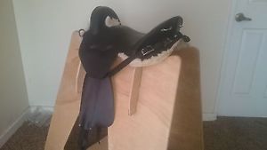 16" Stonewall Sport Lightweight Trail Saddle, s/n 1448