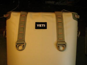 YETI COOLERS HOPPER 30 SOFT SIDE COOLER Field Tan/Blaze Orange