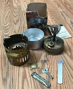 VINTAGE SVEA 123 CAMP STOVE MADE IN SWEDEN w/ Box Complete