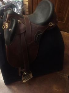 Down Under Australian Stock Saddle-Size 15"-Gently Used