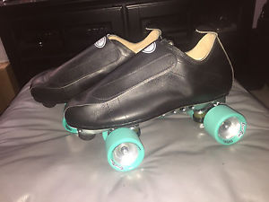 RIEDELL 811 CUSTOM ALL BLACK LEATHER ROLLER SKATES MEN'S 11.