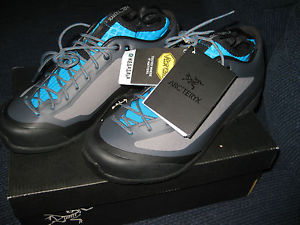 ARC'YTERYX: WOMEN'S  ACRUX FL APPROACH SHOE (7)