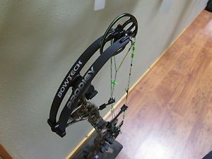 2015 Bowtech Prodigy Realtree Xtra 70lbs. RH Custom Strings