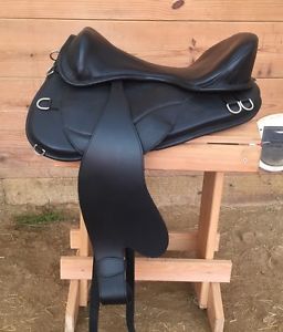 NEW BASE -Freeform Ulitmate Trail Gel seat Endurance Trail treeless saddle