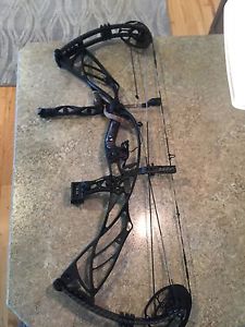 2016 Hoyt Defiant Turbo Bow