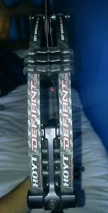 2016 hoyt defiant turbo *BARE BOW ONLY*