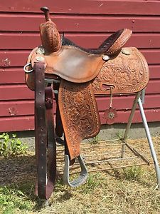 Martin Crown C Barrel Saddle