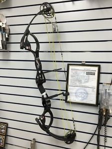 PSE XPRESSION 3D BOW #60 Right Handed (TEA008402)