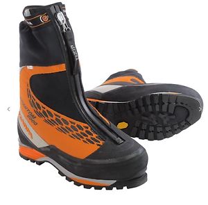 Scarpa Phantom 6000 Mountaineering Boots - Waterproof, Insulated  size 44