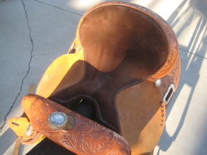 Ruffs barrel saddle