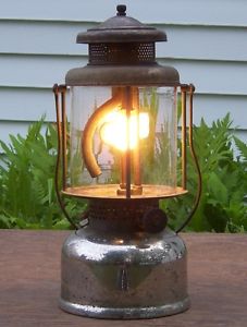 Vintage Coleman lantern, model LZ 327, Sears, 1922, works